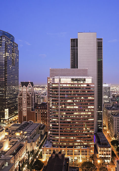 550 South Hope Exterior Night